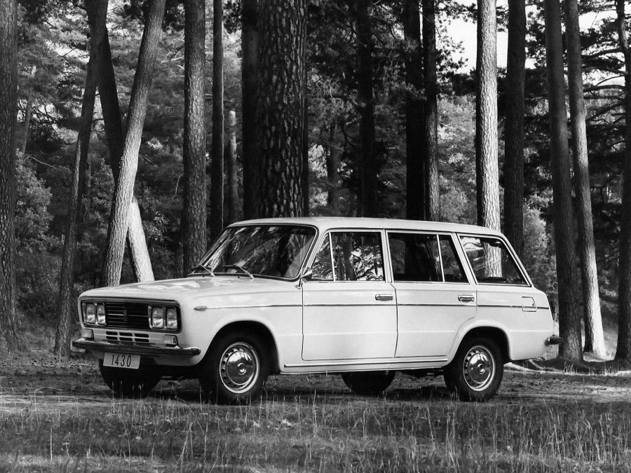  Seat 1430 Familiar 1971 года  (фото 1 из 1)